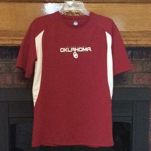 🌱 OU NCAA Women’s Shortsleeved Top, Size M